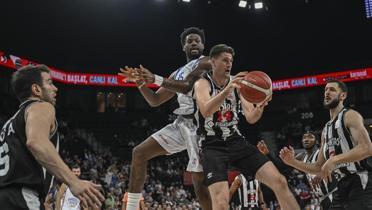 Final bileti kimin olacak? Anadolu Efes'in konuu Beikta